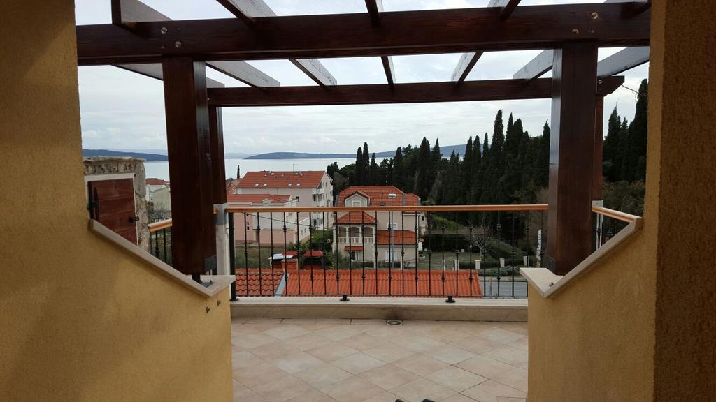 Villa Cezar Kastel Luksic Екстер'єр фото